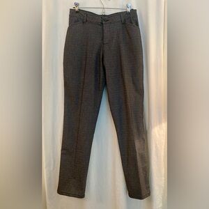 Lee Relaxed Fit Mid Rise Straight Leg Pants Black and Gray Plaid Size 4 Petite